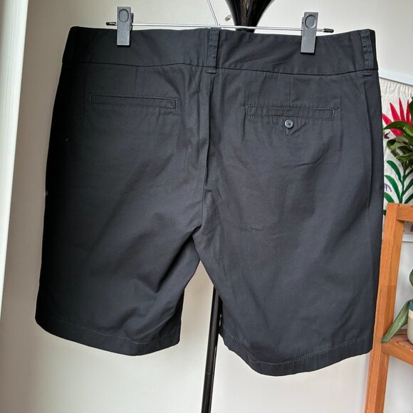 J. Crew NWT Black 9" Frankie Bermuda Chino Short - Size12 - Picture 3 of 5
